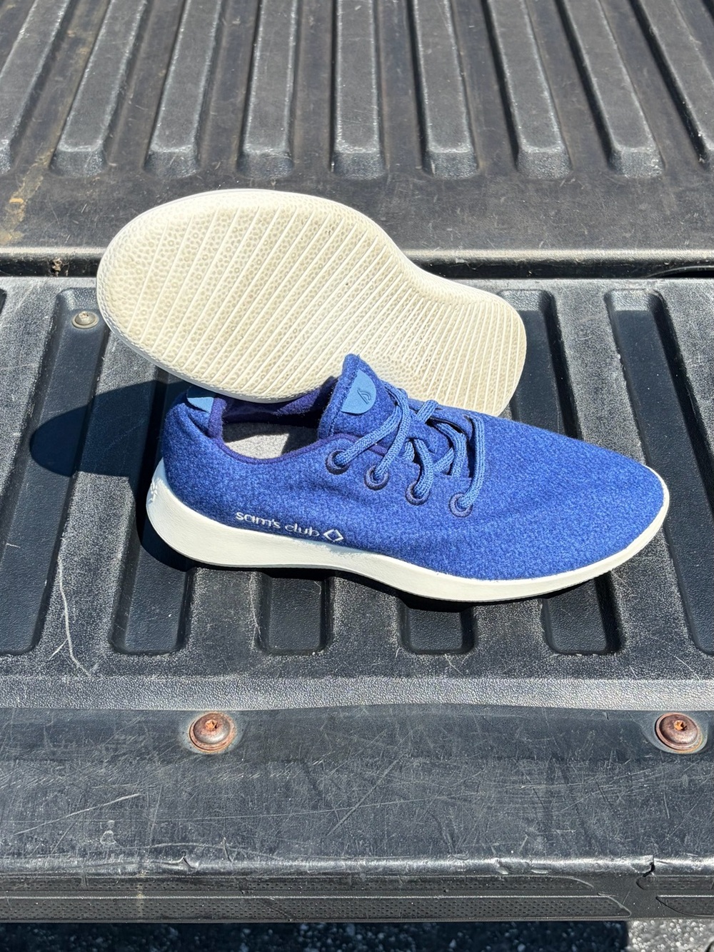 Allbirds Women Wool Runners Vibrant Blue Merino Wool Sneakers Size 9 WR W9